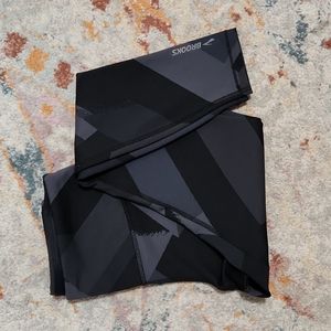 Brooks workout leggings